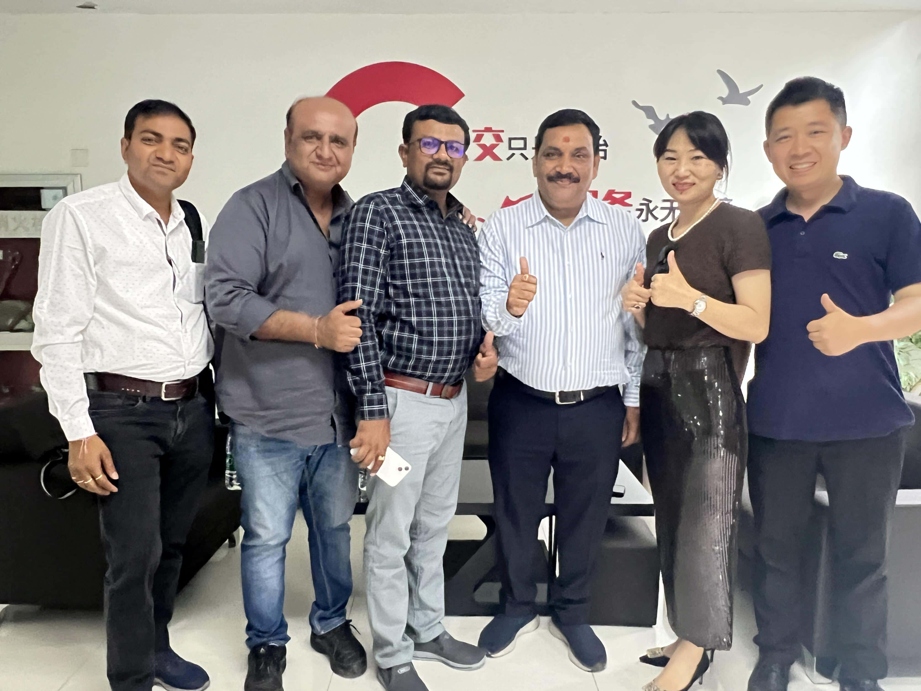 Welcome Indian Clients Come for Business Discussions and Potential Collaboration
